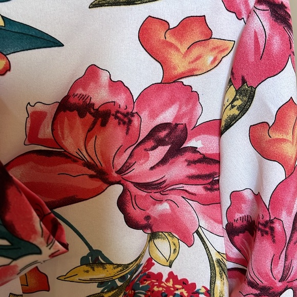 SHEIN Bow Tie Pink Multicolor Flower Blouse Size XL - Picture 8 of 12